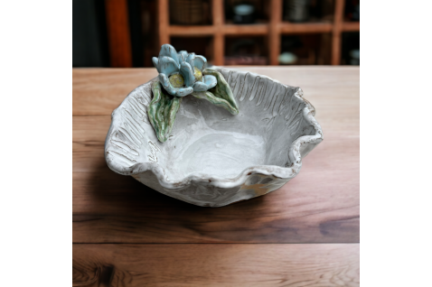 Corner Dip Bowl Blue Flowers