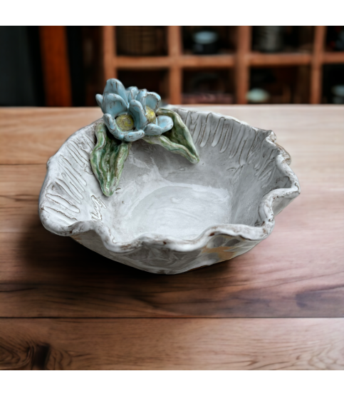 Corner Dip Bowl Blue Flowers
