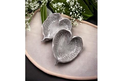 Heart 6" Antique White