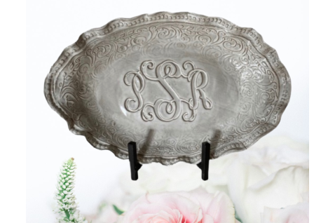 19x12.5-inch Lizzy Veronica Antique White monogrammed server