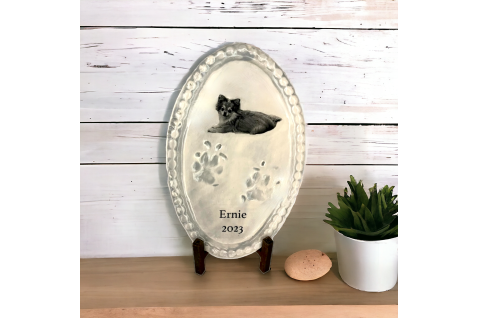 Pawprint  Oval 8.5" Tall X 5.5" Wide w/Photo, Name & Year