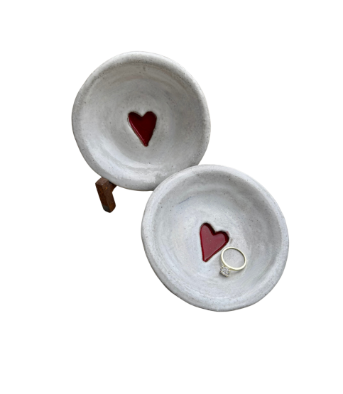 Ring Dish Red Heart 4" Antique White Valentines Day