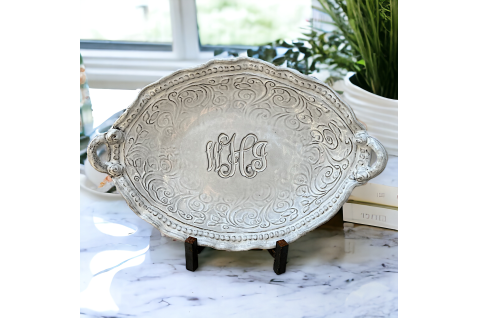 Small Lizzy Veronica Server with Handles in Antique White 